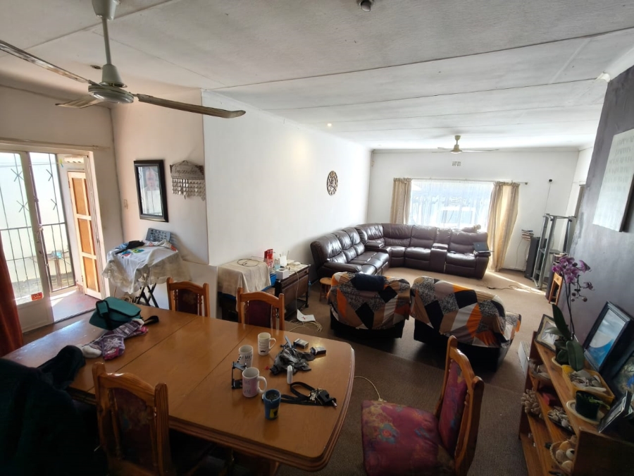 3 Bedroom Property for Sale in Protea Park North West